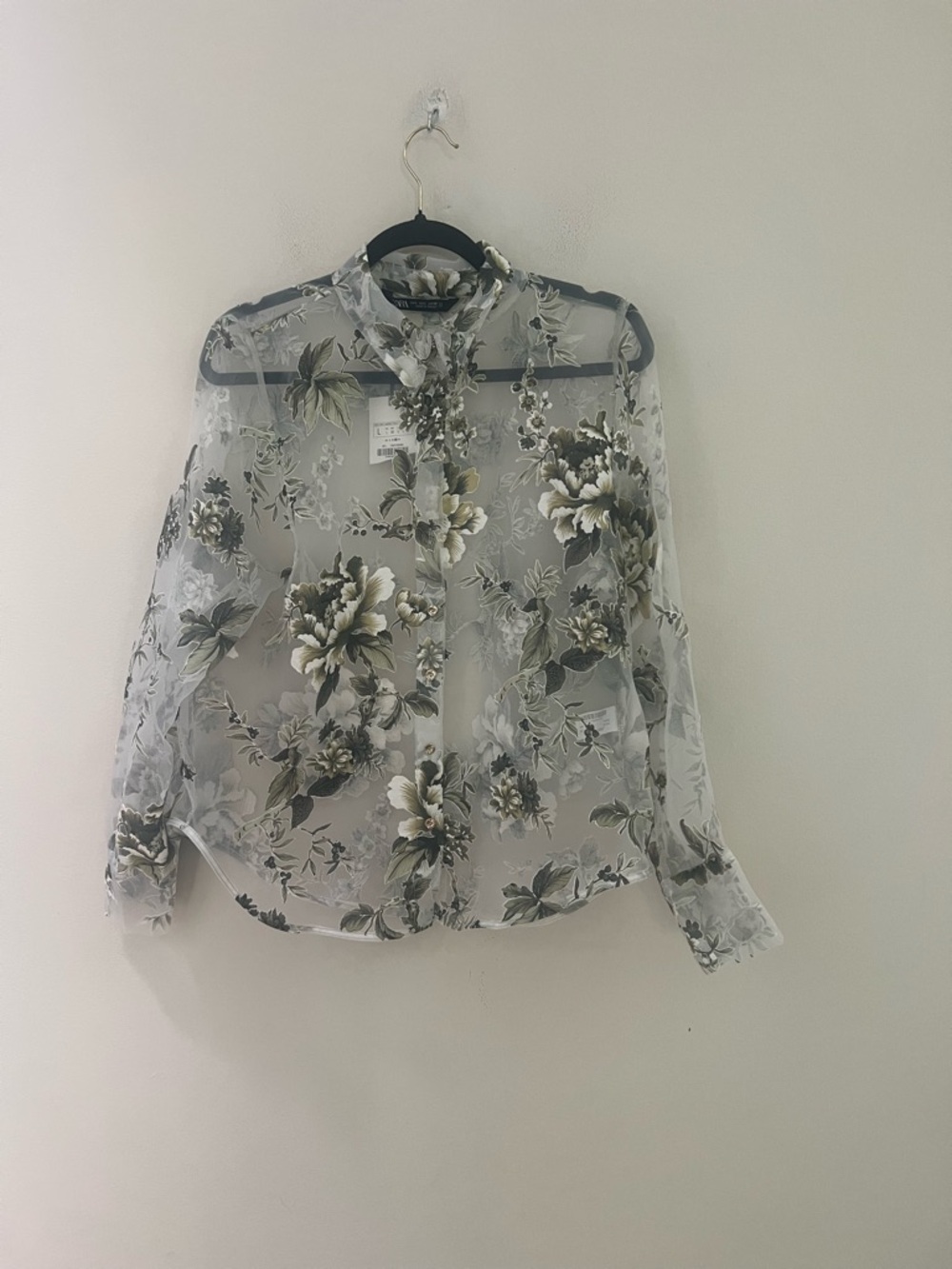 Zara White Sheer Floral Button-Front Blouse - Picture 5 of 13